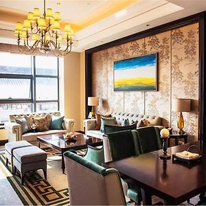 Gold Residence